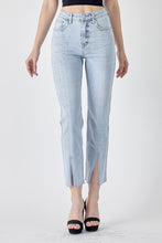 Load image into Gallery viewer, PLUS RISEN JEANS- Light wash front slit jeans
