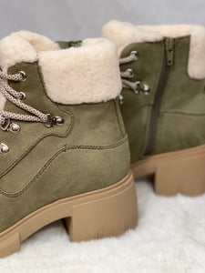 Khaki Lug Sole sherpa detail lace up booties- Saffi-s