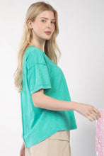 Load image into Gallery viewer, PLUS TARA- Designer inspired washed Kelly Green pocket tee
