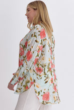 Load image into Gallery viewer, Plus Floral Day - Floral pront light blue button up
