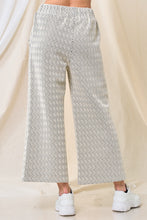 Load image into Gallery viewer, Plus Nina- wide leg textured cropped pants
