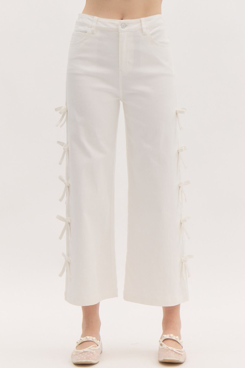 BOW - white bow detailed cropped mid-rise denim jeans
