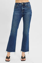 Load image into Gallery viewer, Plus Risen Jeans- Tummy control High rise cropped dark wash jeans

