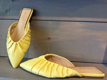 Load image into Gallery viewer, FINAL SALE!! Buttery yellow mule
