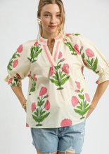 Load image into Gallery viewer, JENN- Umgee Limited edition cream mix printed V neck top #221
