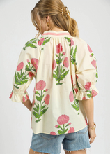 Load image into Gallery viewer, JENN- Umgee Limited edition cream mix printed V neck top #221

