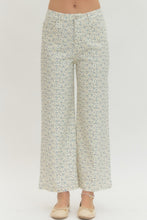 Load image into Gallery viewer, Floral print slim wide leg lightweight
