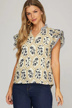 Load image into Gallery viewer, Woven embroidered flutter sleeve top

