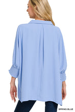 Load image into Gallery viewer, Spring Blue AIRFLOW COLLAR TEE WITH SMOCKED SLEEVE
