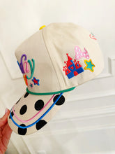 Load image into Gallery viewer, Best day ever - Poppy &amp; Pine hat
