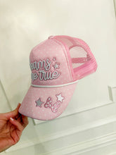 Load image into Gallery viewer, Dreams come true - Poppy &amp; Pine hat
