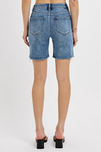 Load image into Gallery viewer, Risen Jeans- Medium wash loose fit tummy control
