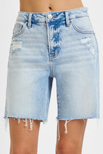 Load image into Gallery viewer, Risen Jeans- Light wash loose fit tummy control
