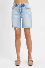 Load image into Gallery viewer, Risen Jeans- Light wash loose fit tummy control
