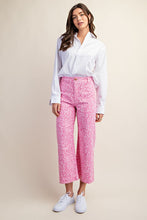Load image into Gallery viewer, Pink animal print cropped trouser
