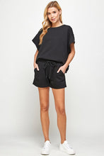 Load image into Gallery viewer, Plus Madi Shorts - Black textured //shorts ss4487
