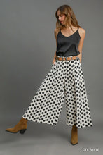Load image into Gallery viewer, Polka dot wide leg elastic waist cropped trouser

