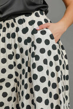 Load image into Gallery viewer, Polka dot wide leg elastic waist cropped trouser
