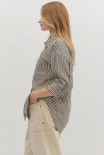Load image into Gallery viewer, Oxford- Black striped textured button up top
