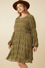 Load image into Gallery viewer, Plus Forrest- Olive peasant sleeve pleated dress
