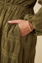 Load image into Gallery viewer, Plus Forrest- Olive peasant sleeve pleated dress
