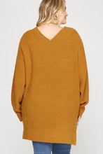 Load image into Gallery viewer, PLUS DALIA- Mustard oversized V neck sweater
