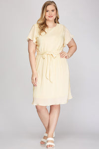 Plus SAYLOR- Cream pleated flutter sleeve dress