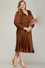 Load image into Gallery viewer, PLUS MONACO- Toffee Silk surplice satin plisse midi length dress
