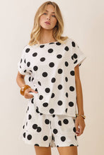Load image into Gallery viewer, Polka Dot two piece shorts Set

