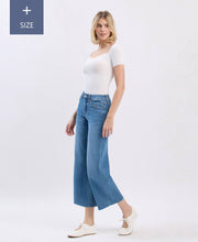 Load image into Gallery viewer, PLUS SIZE HIGH RISE RAW HEM CROP SLIM WIDE JEANS V3632-P
