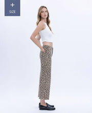 Load image into Gallery viewer, PLUS HIGH RISE ANIMAL PRINT CROP WIDE LEG JEANS T5894LPD-P
