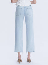 Load image into Gallery viewer, HIGH RISE LIGHT WASH SLIM WIDE JEANS T6508
