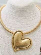 Load image into Gallery viewer, RESTOCK! Heart PENDANT - Vintage Heart Choker (matte gold) NK523
